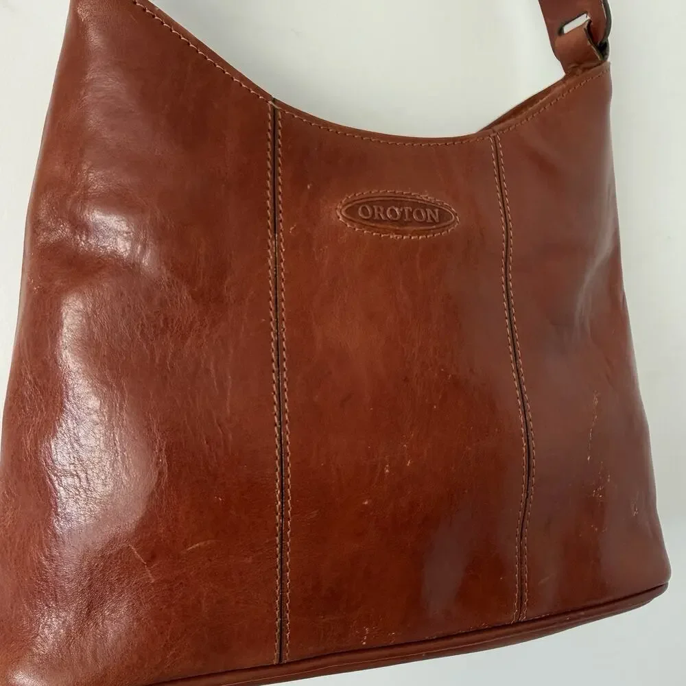 Vintage Oroton Red Brown Leather Shoulder Hobo Bag Australia Logo Plaque 90s VTG